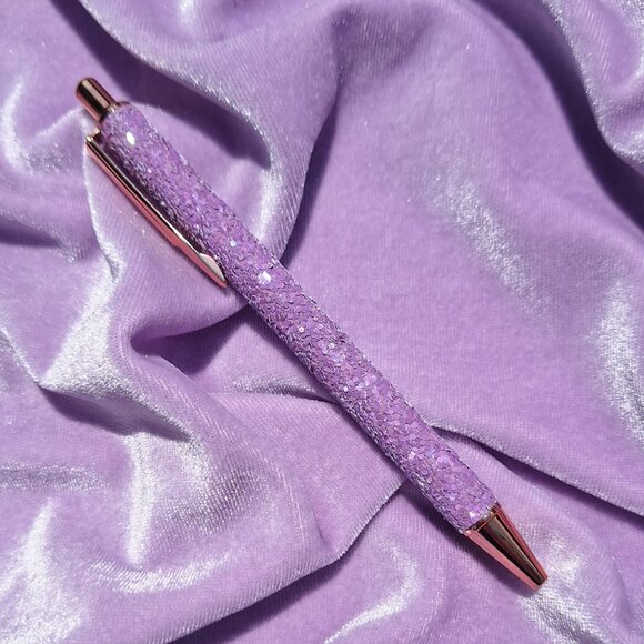 Bling Mirrored Compact, Glitter Converse Keychain and a Lavender Pen - Picture 5 of 5